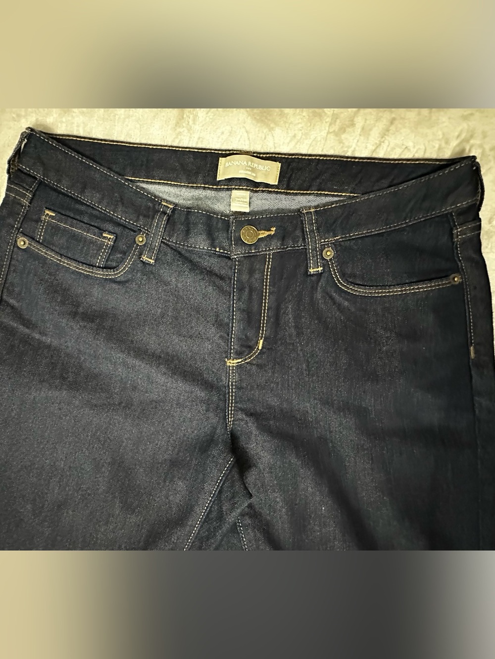 Banana Republic Dark Wash Straight Leg Jeans Contrast Stitching - Size 30 / 10